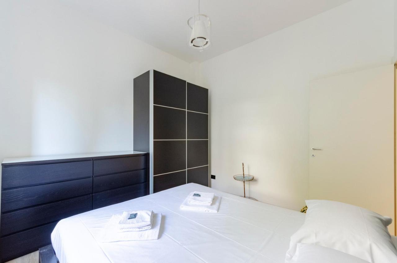 Joivy Great Flat With Sea View Apartment Genoa Bagian luar foto